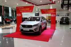 KIA Motors – Celebrating their 15,000,000 Model car release within GCC